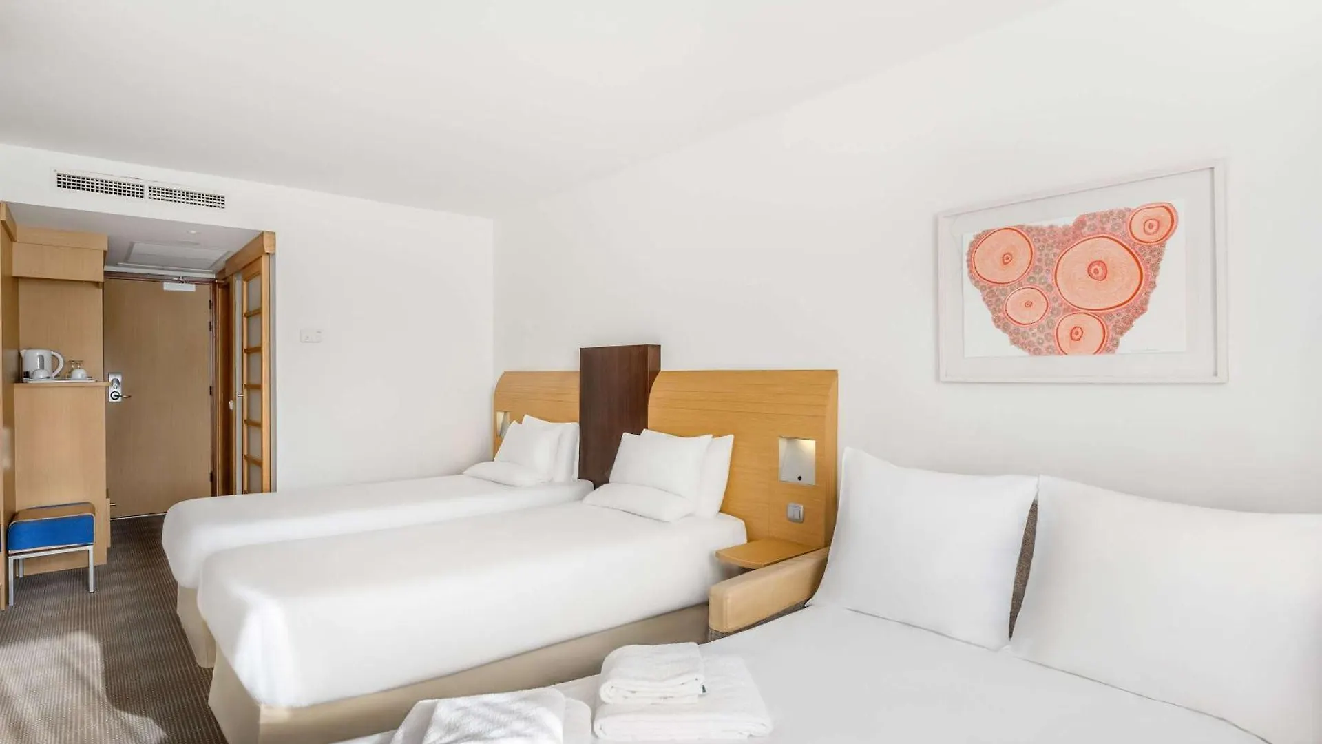 **** Hotel Novotel Budapest City Ungarn