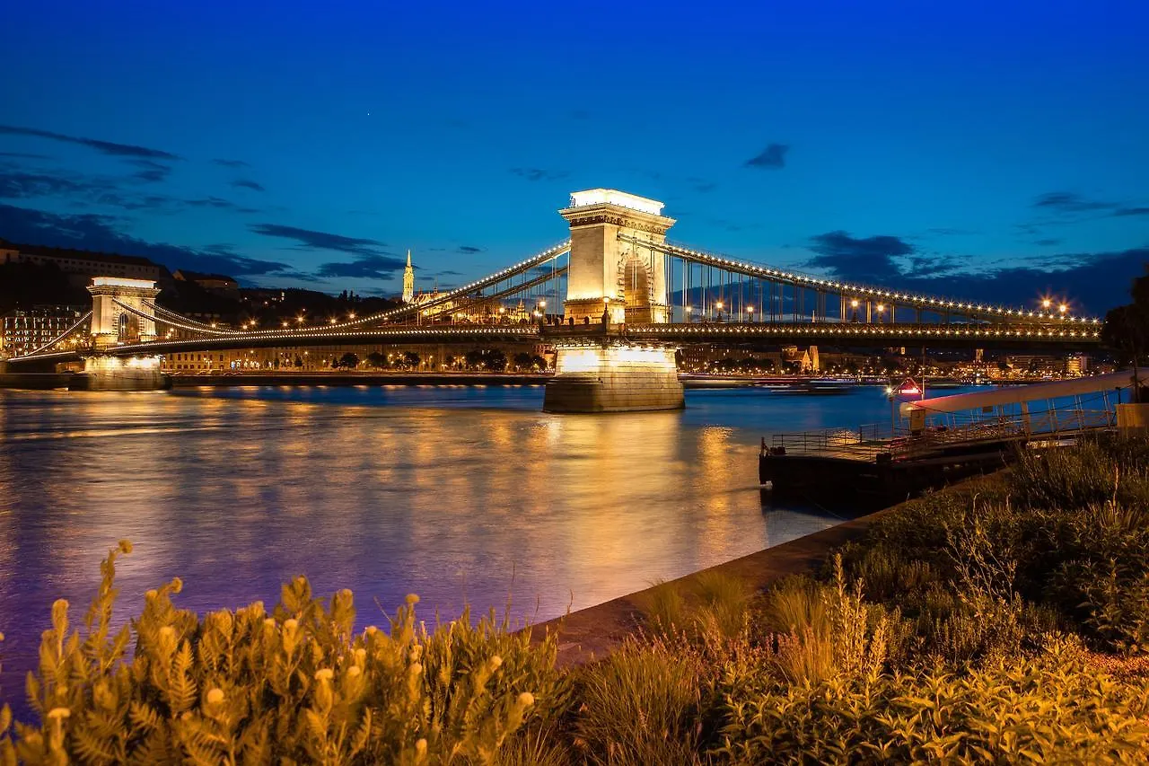 **** Hotel Novotel Budapest City Ungarn
